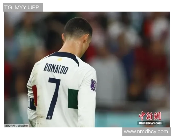 突发!维尼修斯宣布将离队,球迷不舍告别