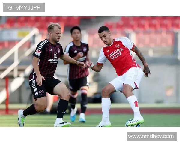 冲突升级！AC米兰与教练发生激烈争执